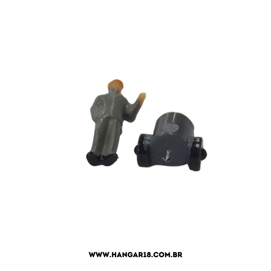 BONECO TRABALHADORES C/ LIXO  (PL2105) ESCALA HO