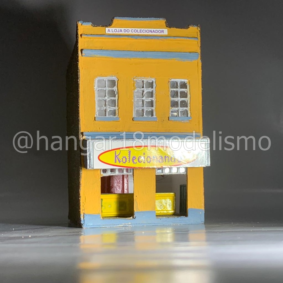 SOBRADO LOJA DE VILA ESCALA HO (0060) ANJOLY