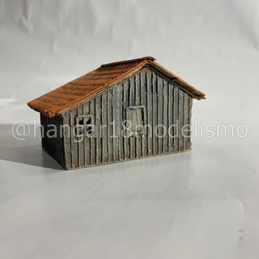 CASA DE MADEIRA ESCALA HO (0082) ANJOLY