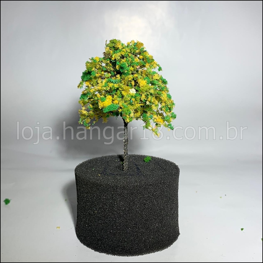 ARVORE P VERDE E AMARELA ESC HO (0009) ANJOLY