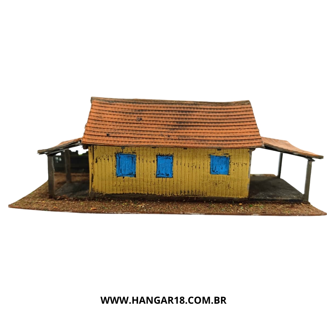 DIORAMA CASA DE MADEIRA (790) ESCALA HO ANJOLY