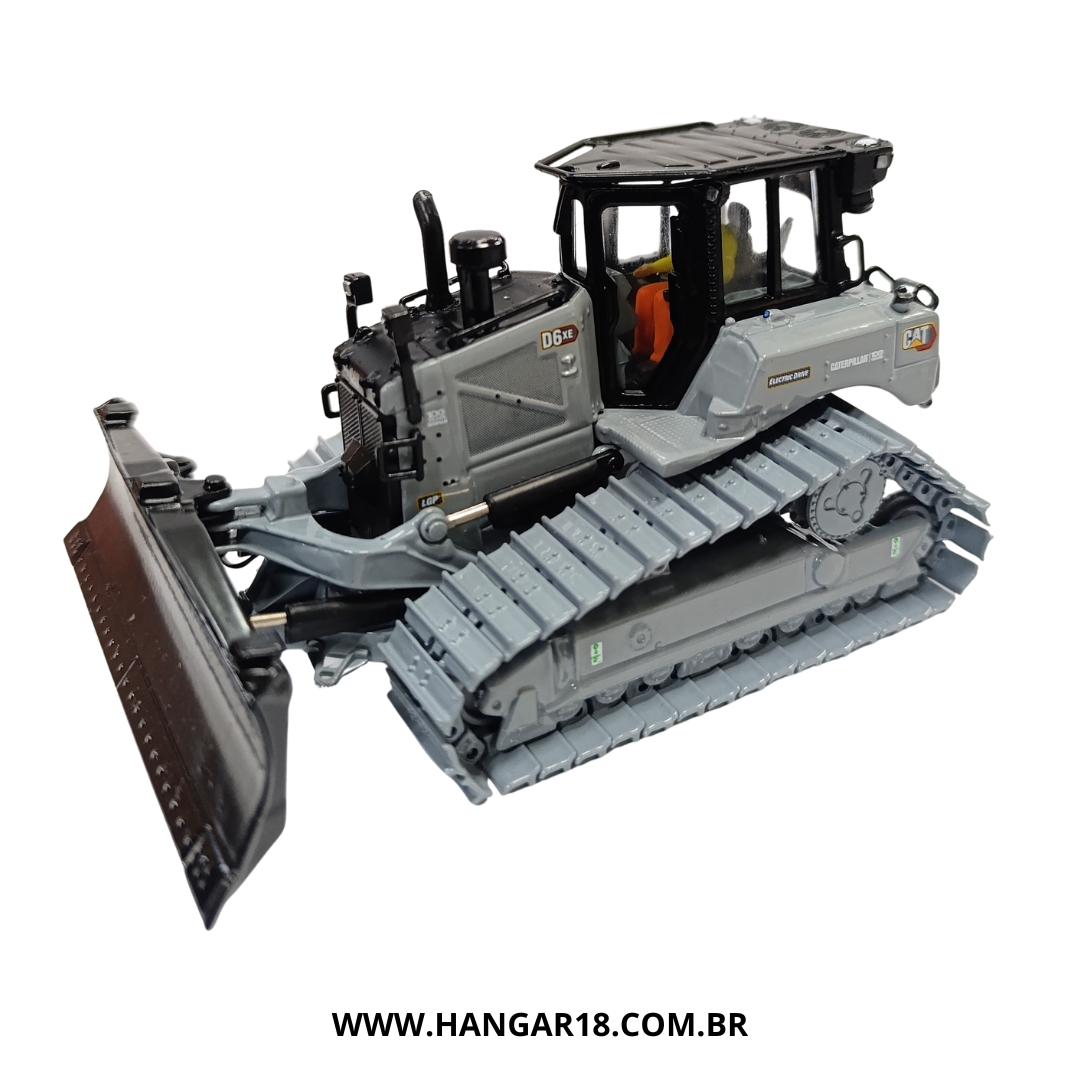 TRATOR CATERPILLAR D6 XE LGP 100 ANOS 1:50
