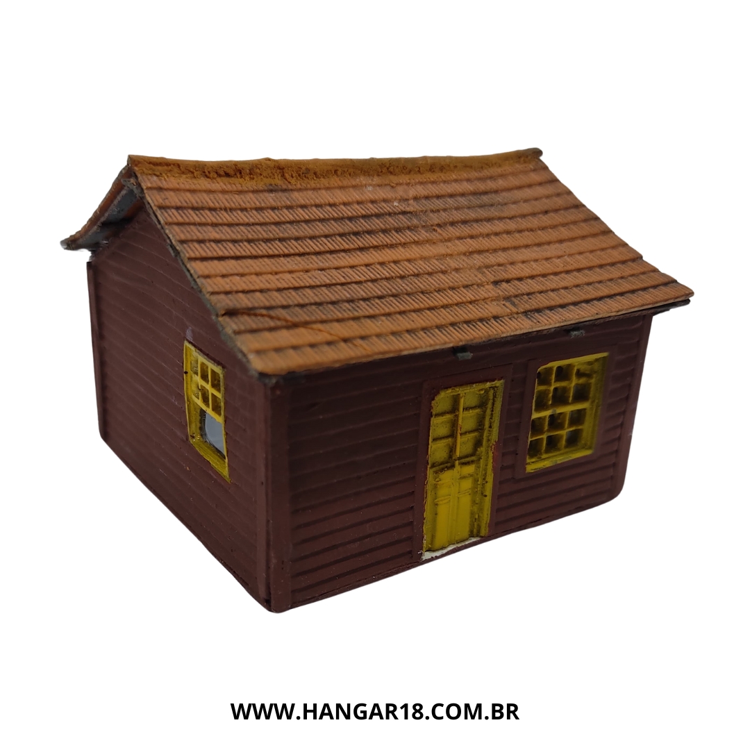 CASA DE MADEIRA PORTA AMARELA (0588) ANJOLY